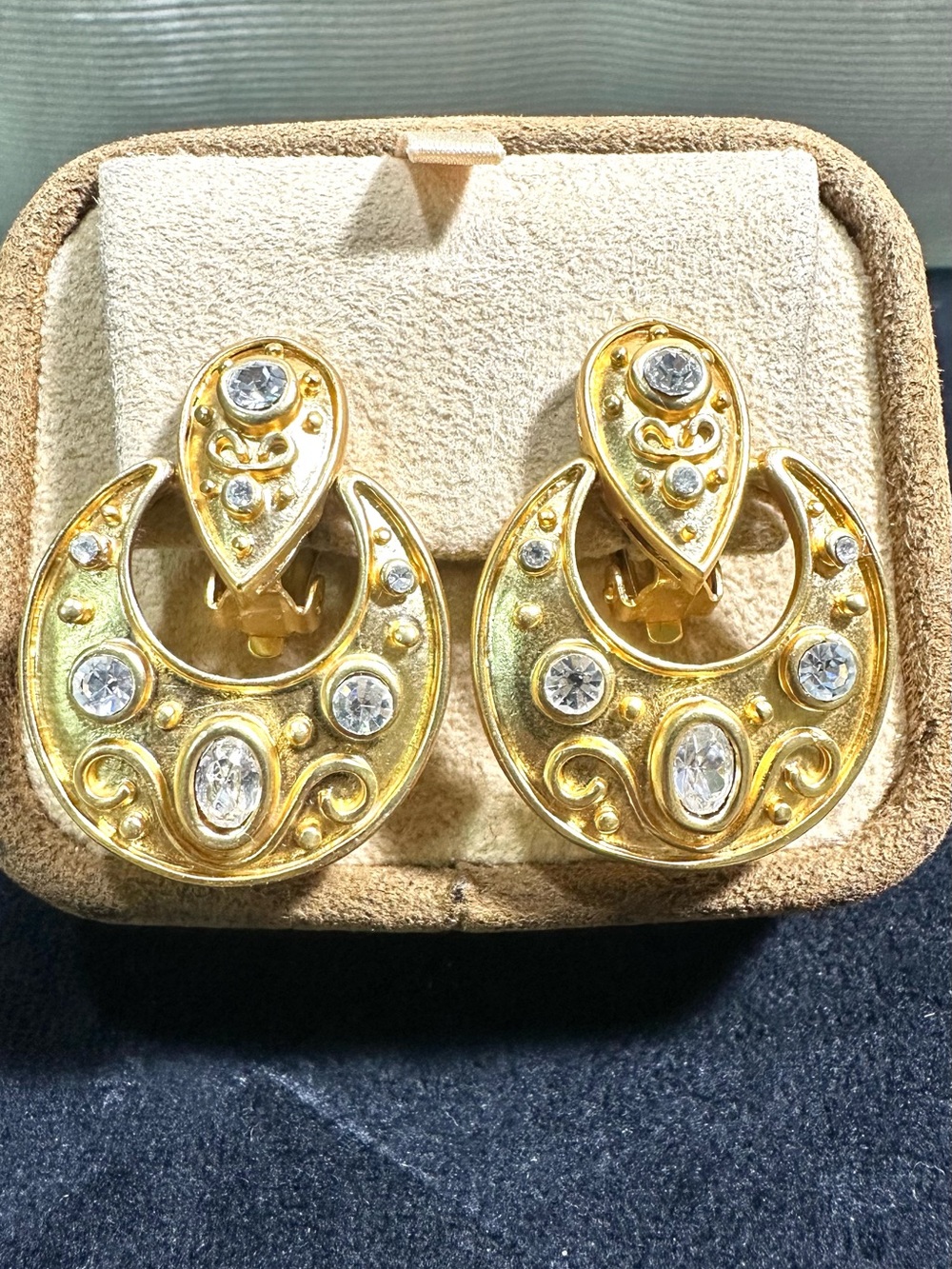 NOS/ Vtg Matte Gold Swarovski Crystal Door Knocker Clip On Earrings